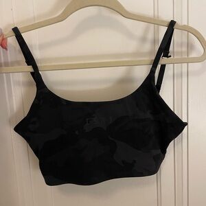 LSKD twist back camouflage sports bra